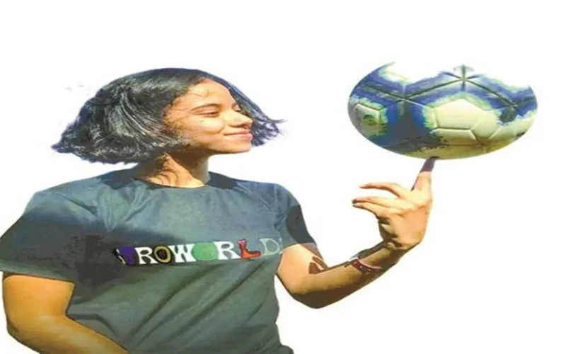 إنجاز تاريخي.. كنزى تنافس في بطولة الفريستايل كأول مصرية تشارك بالمسابقة